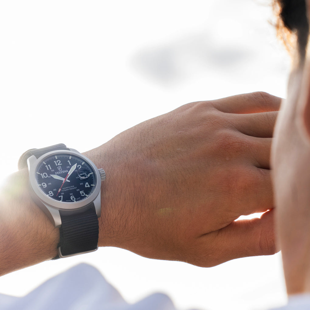 FESTINA SWISS MADE FIELD